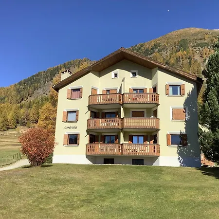 Lägenhet Chesa Azalea 2 By Interhome Pontresina